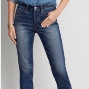 American Eagle vintage high rise jeans.
